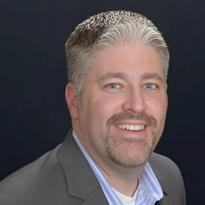 Derek Dreier headshot
